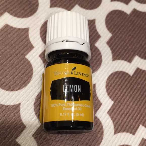 🍊2 NEW unopened Young Living Essential Oils🍋 - Picture 6 of 8
